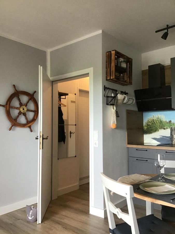 Liebevoll Eingerichtete Ferienwohnung Luettje Koje Dornum Extérieur photo