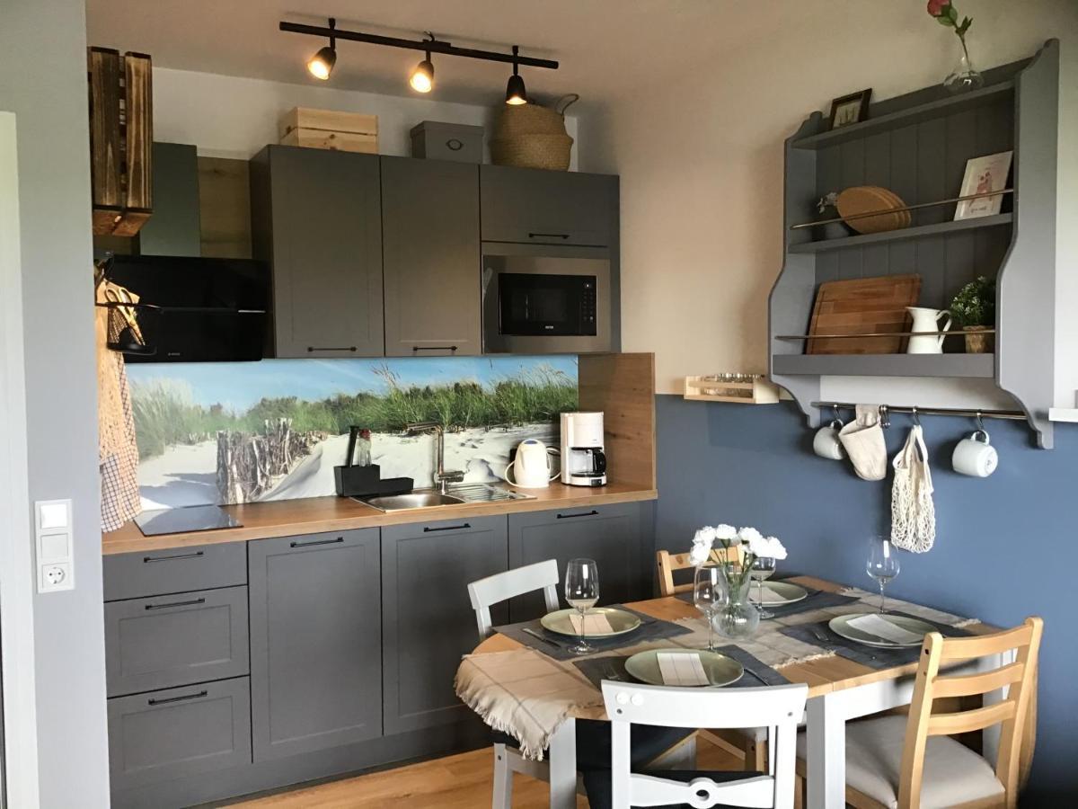 Liebevoll Eingerichtete Ferienwohnung Luettje Koje Dornum Extérieur photo