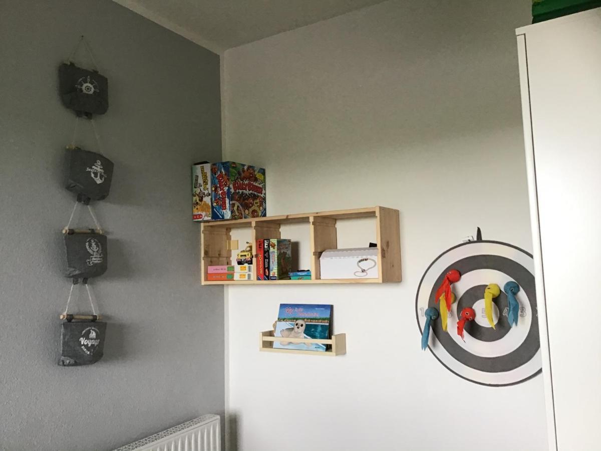 Liebevoll Eingerichtete Ferienwohnung Luettje Koje Dornum Extérieur photo